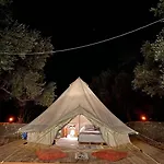 Ruina Glamping Κάμπινγκ